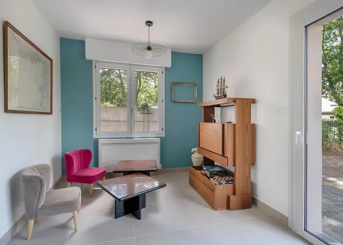 A 100 Metres De La Belle Maison Pour 9 펜션 Mesquer