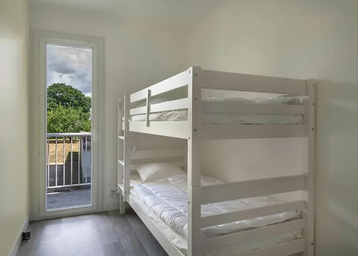 A 100 Metres De La Belle Maison Pour 9 펜션