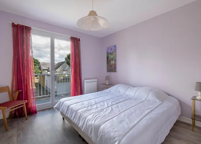 A 100 Metres De La Belle Maison Pour 9